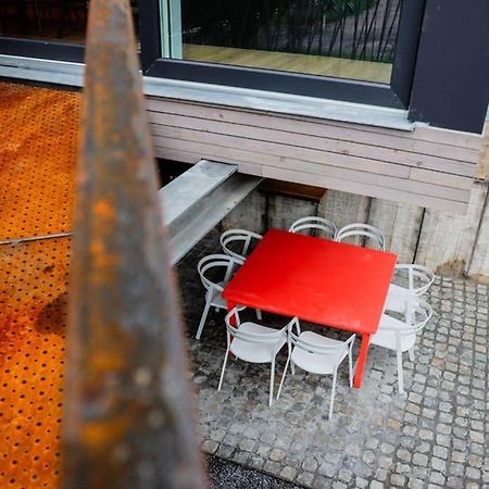 Amazon Corten Marche-en-Famenne Esterno foto